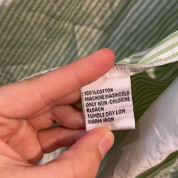 Vintage trendy Talbots button down - Picture 6 of 6